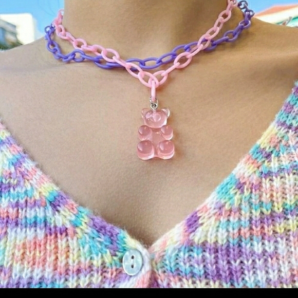 MYSTERY GUMMY BEAR NECKLACE🐻 - Picture 4 of 4